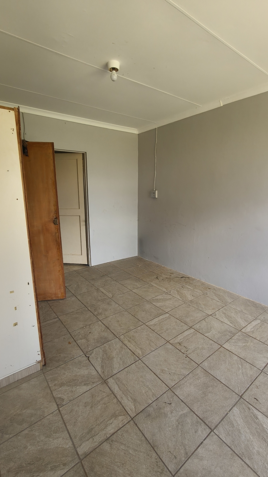 4 Bedroom Property for Sale in Hennenman Free State